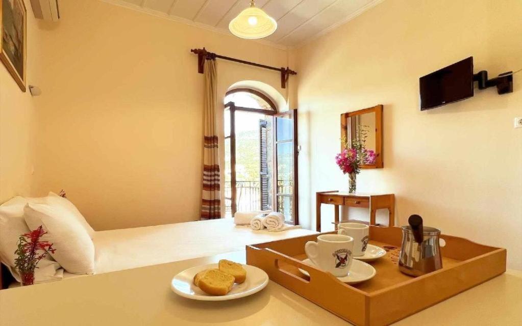 Apartamento Kastro Aggeliki Kardamyli Exterior foto